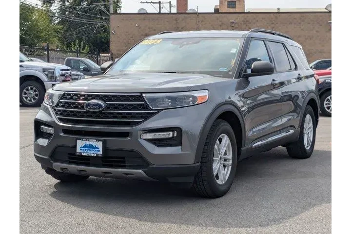 $26598 : Ford Explorer 2023 XLT 4dr S image 8