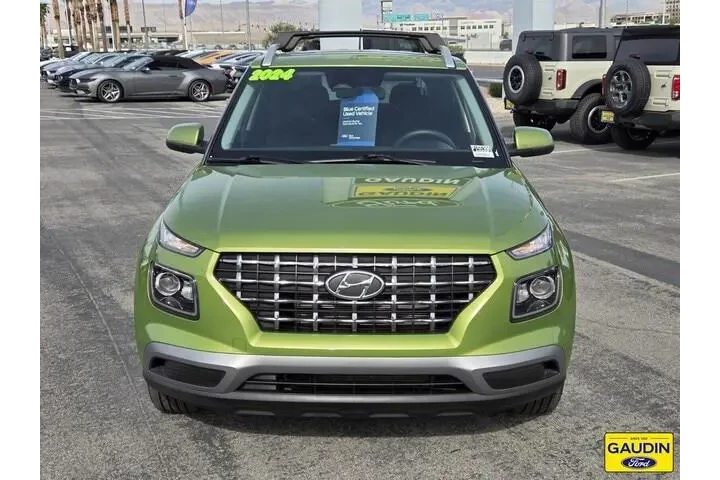 $19888 : Hyundai VENUE 2024 SEL 4dr C image 2