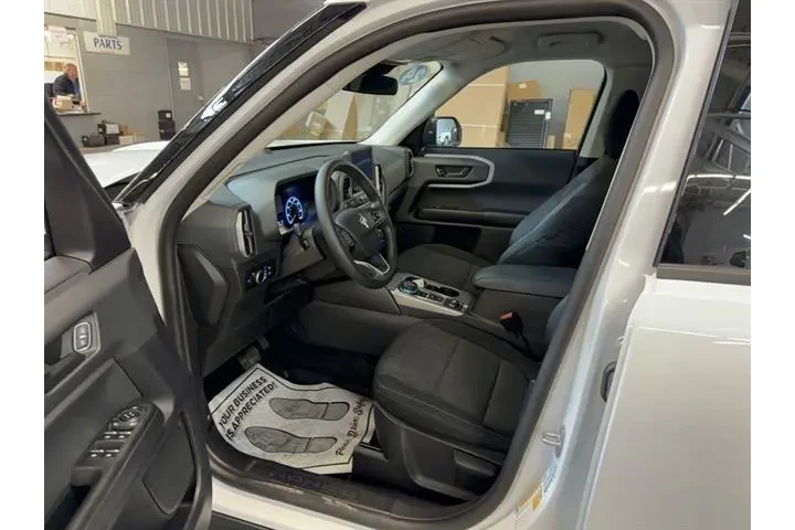 $29990 : Ford Bronco Sport 2024 AWD B image 8
