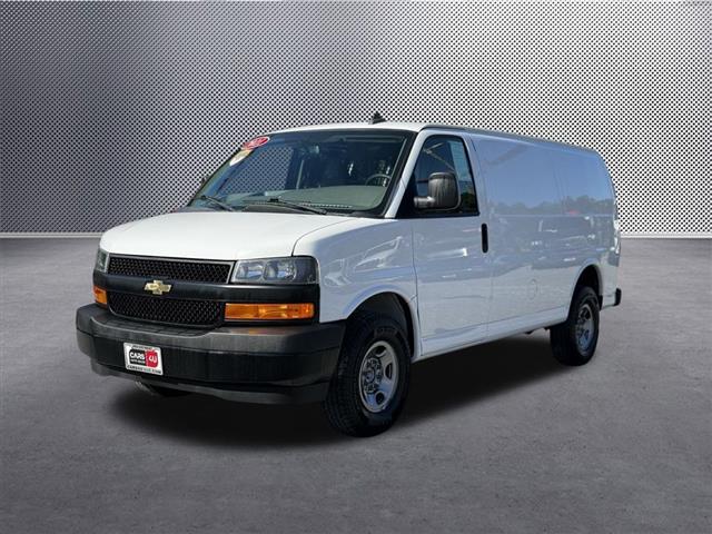 $28541 : 2021 Express 2500 Work Van image 3