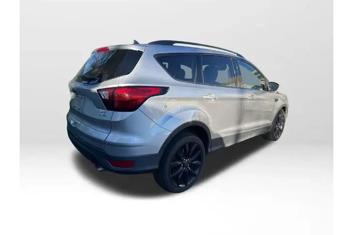 $15825 : Ford Escape 2019 AWD SE 4dr image 5