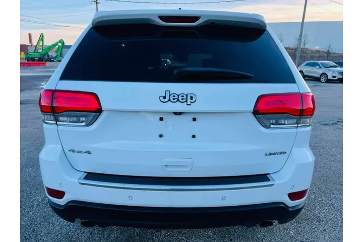 $9900 : 2014 Grand Cherokee Limited image 3