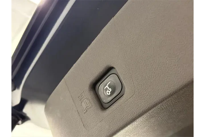 $35000 : Lincoln Nautilus 2023 AWD St image 9