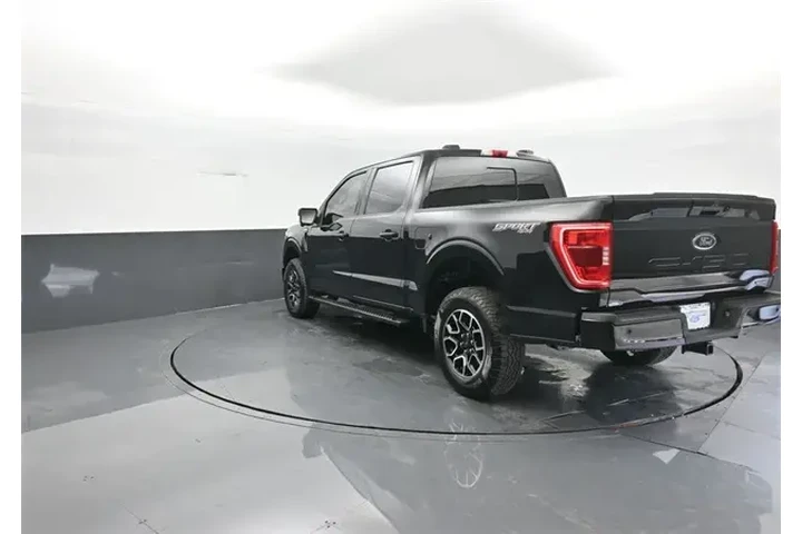 $39959 : Ford F-150 2023 4x4 Lariat 4 image 5