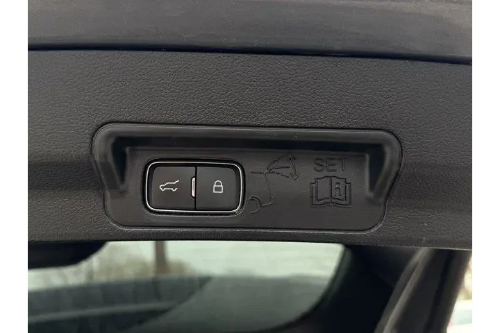 $24338 : Ford Explorer 2021 XLT 4dr S image 9