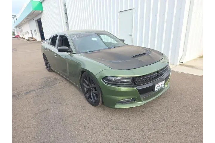 $16800 : Dodge Charger 2020 SXT 4dr S image 1