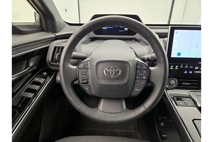 $24998 : Toyota bZ4X 2023 AWD XLE 4dr image 10