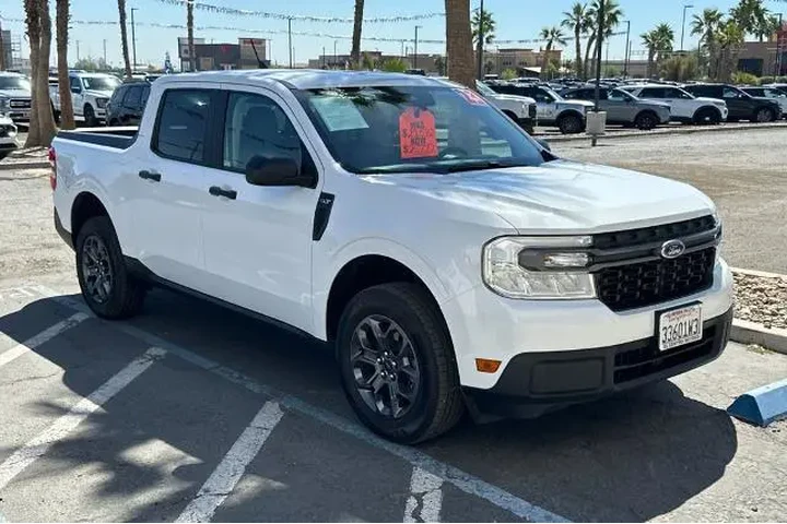 $25777 : Ford Maverick 2023 XL 4dr Su image 2