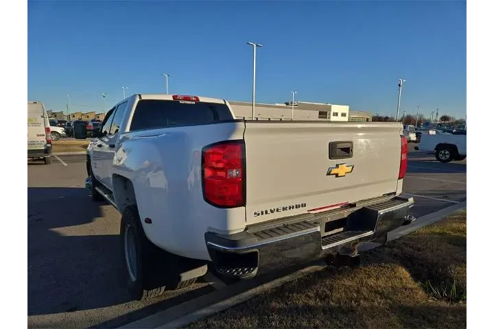 $32000 : Chevrolet Silverado 3500HD 2 image 2