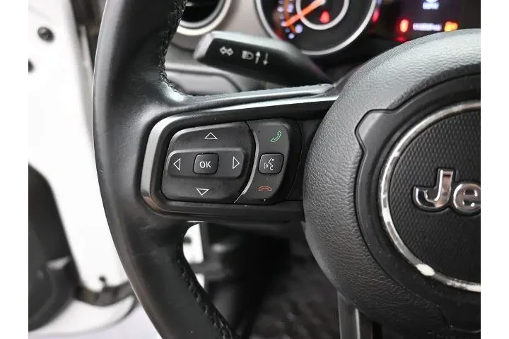 $18499 : Jeep Wrangler Unlimited 2018 image 6