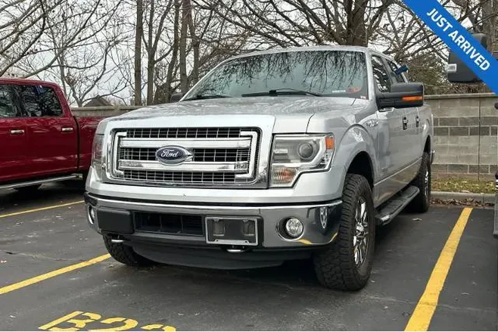 $12995 : Ford F-150 2014 4x4 XLT 4dr image 1
