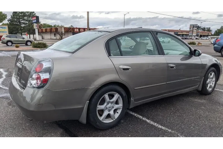 2005 Altima 2.5 S image 5