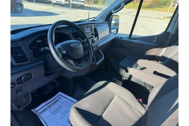 $33988 : Ford Transit 2023 250 3dr LW image 10