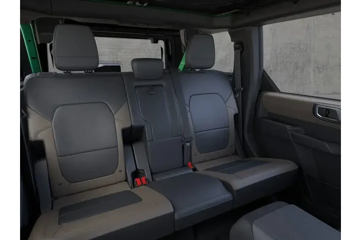 Ford Bronco 2024 4x4 Wildtra image 10
