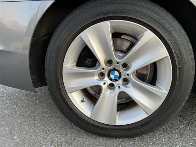 $11995 : 2011 BMW 5 Series 528i image 8