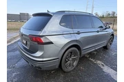 $29903 : Volkswagen Tiguan 2024 SE R- thumbnail
