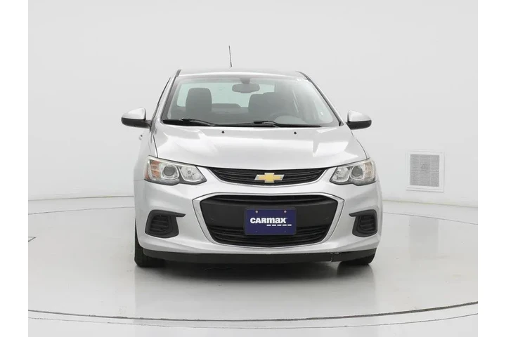 $13599 : Chevrolet Sonic 2018 LT Auto image 5