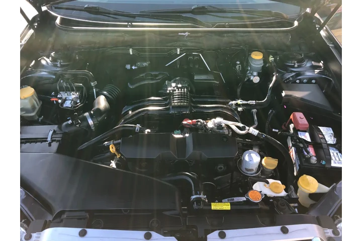 $10080 : 2014 Outback 2.5i Limited image 1