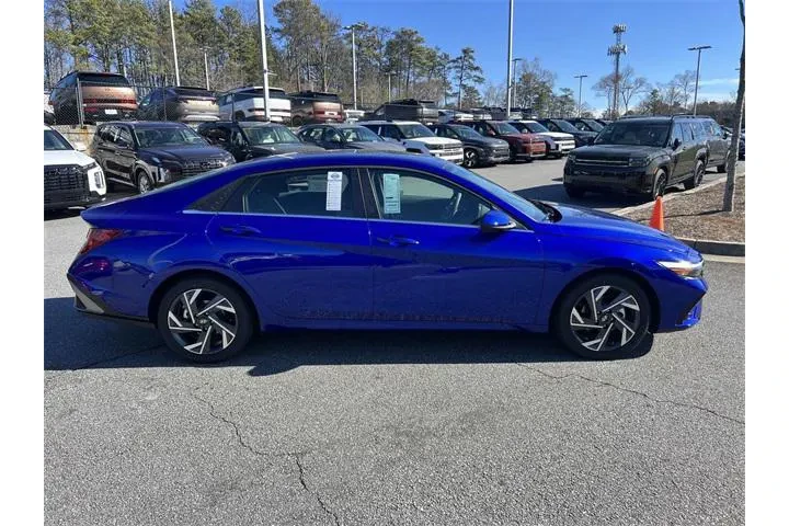 $23095 : Hyundai ELANTRA 2025 SEL Con image 8