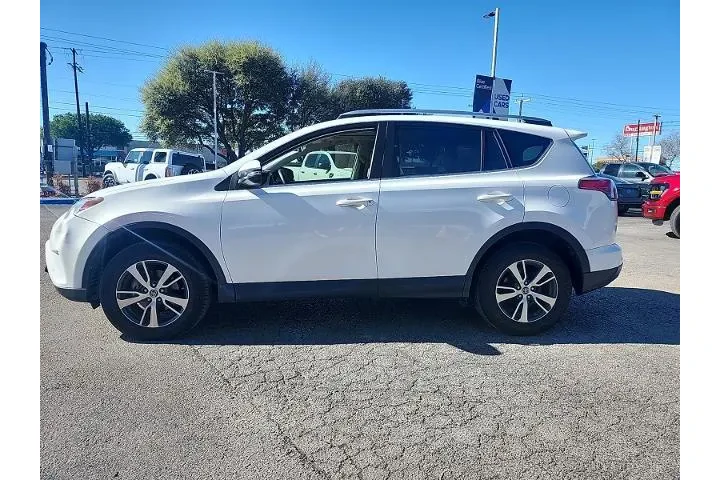 $21997 : Toyota RAV4 2018 XLE 4dr SUV image 6