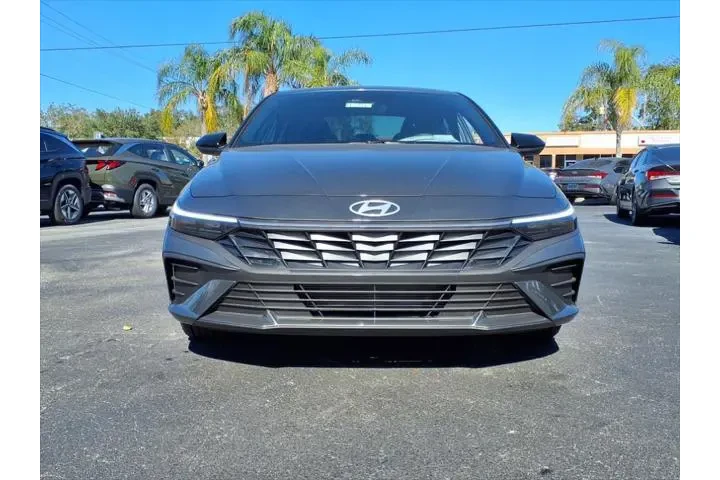 $21995 : Hyundai ELANTRA 2025 SEL Spo image 2