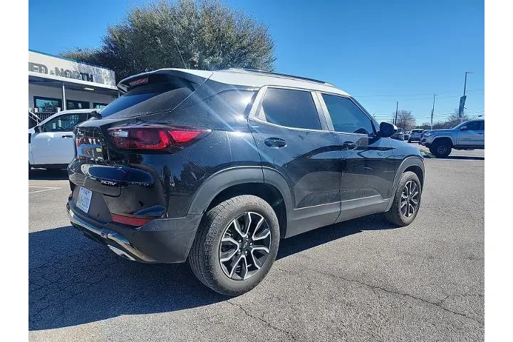 $25998 : Chevrolet Trailblazer 2025 A image 3