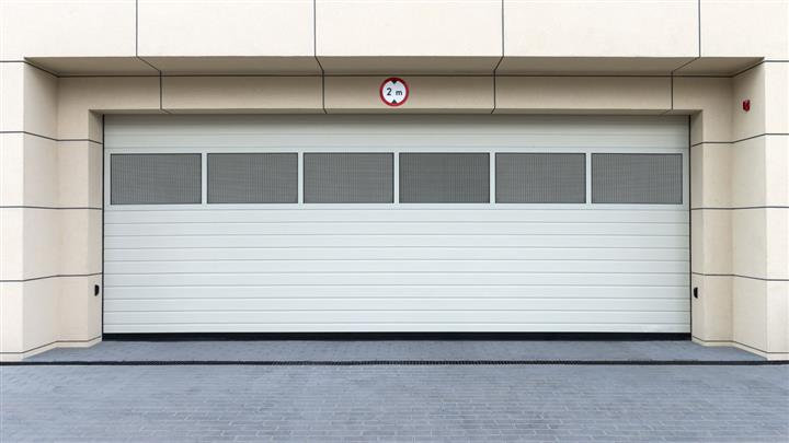 Taurinos Garage Door image 1