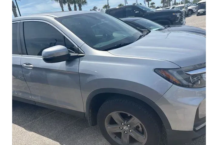 $33479 : Honda Ridgeline 2023 AWD RTL image 2