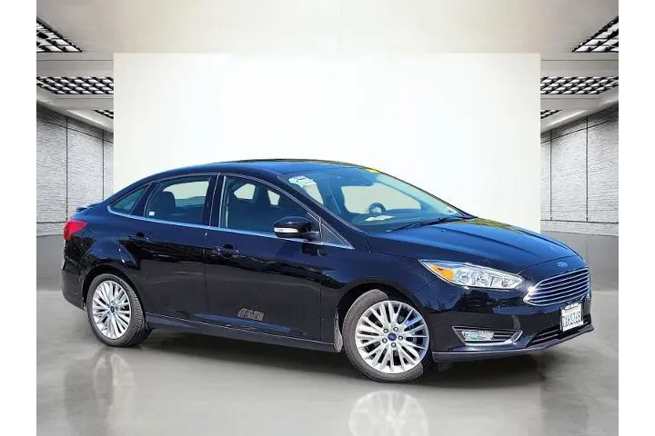 $11595 : Ford Focus 2017 Titanium 4dr image 2