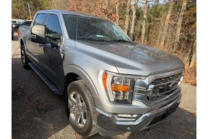 $31998 : Ford F-150 2022 4x4 XLT 4dr image 1