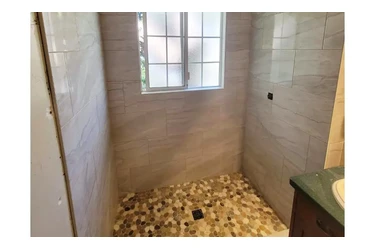 Tile Specialists en San Diego