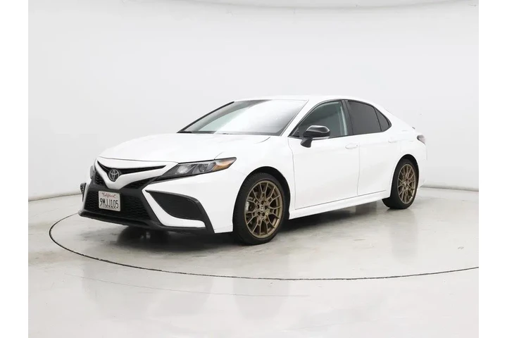 $25998 : Toyota Camry 2024 SE 4dr Sed image 4
