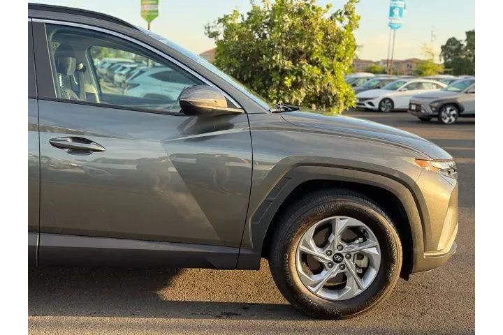 $24555 : Hyundai TUCSON 2023 SEL 4dr image 9