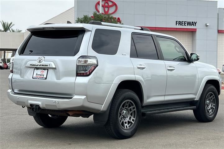 $38550 : 4Runner SR5 Premium image 5