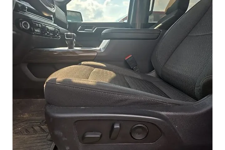 $38331 : Chevrolet Silverado 1500 202 image 5