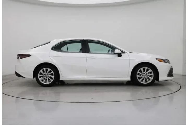 $24998 : Toyota Camry 2023 LE 4dr Sed image 7