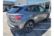$18500 : Ford Escape 2022 SE 4dr SUV thumbnail