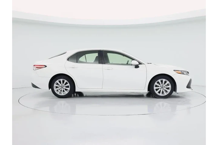 $21998 : Toyota Camry 2018 LE 4dr Sed image 7