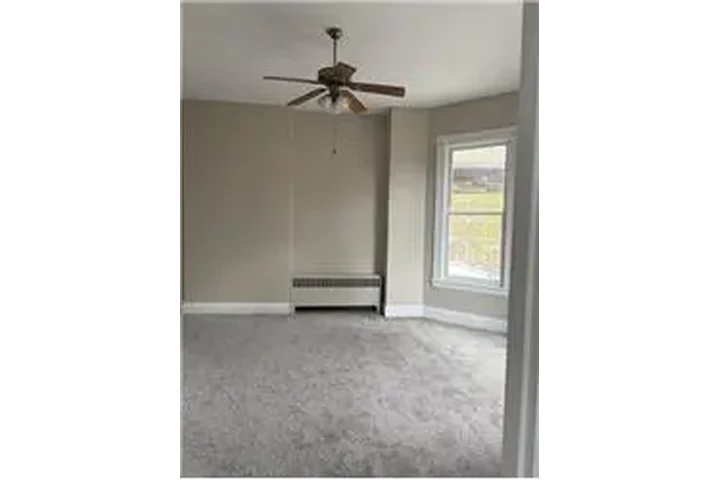 $2395 : Rental property with 5 bedro image 8