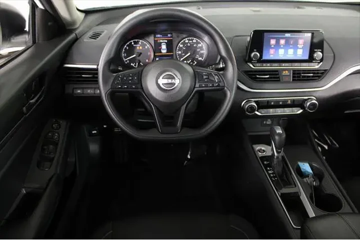 $16358 : Nissan Altima 2024 2.5 S 4dr image 5