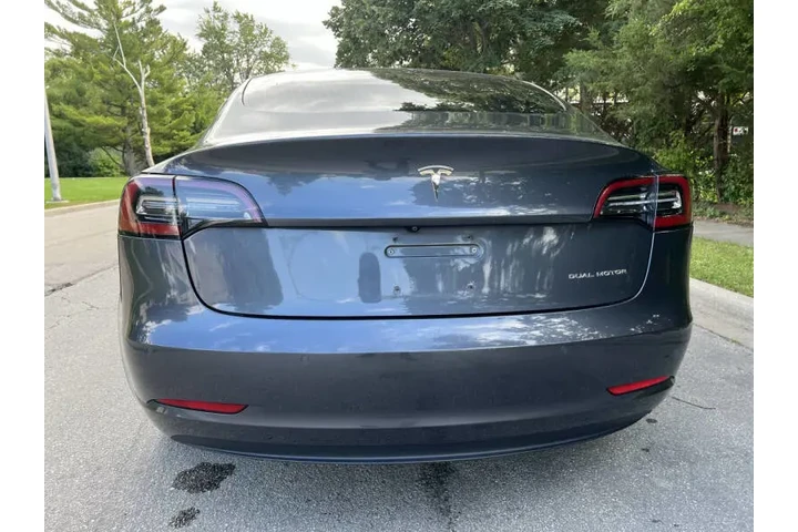 $17991 : 2018 Model 3 Long Range image 6