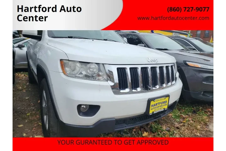 $9999 : 2013 Grand Cherokee Laredo image 3