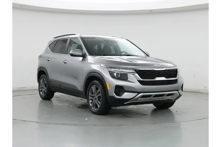 $22998 : Kia Seltos 2023 AWD S 4dr SU image 1