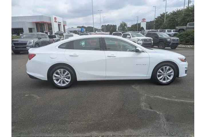 $20490 : Chevrolet Malibu 2024 LT 4dr image 5