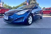 2016 Elantra SE thumbnail