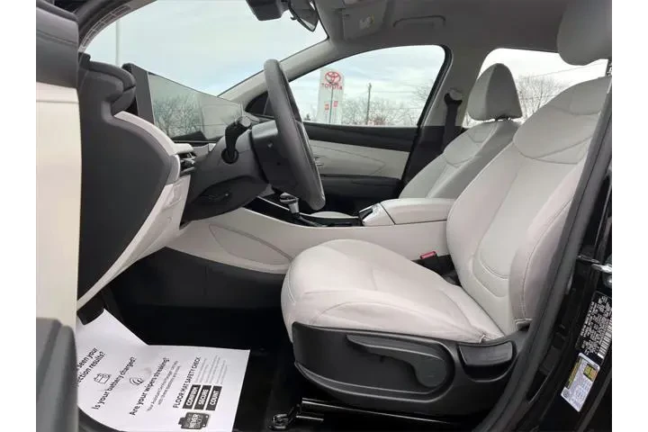 $28955 : Hyundai TUCSON 2025 AWD SE 4 image 8