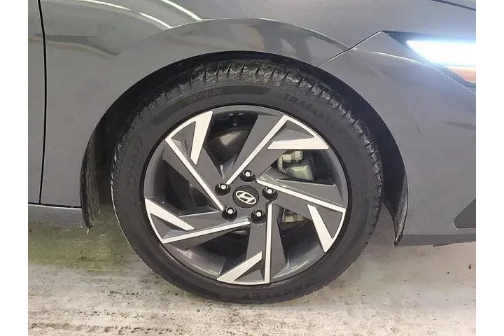 $22900 : Hyundai ELANTRA 2025 SEL Spo image 8