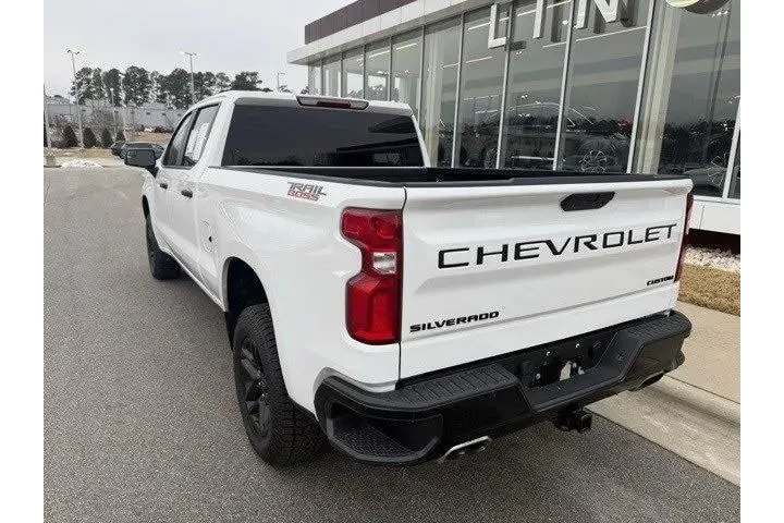 $30421 : Chevrolet Silverado 1500 202 image 8