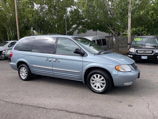 $5995 : 2003 Town and Country LXi image 2