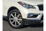 $13995 : 2017 QX50 thumbnail